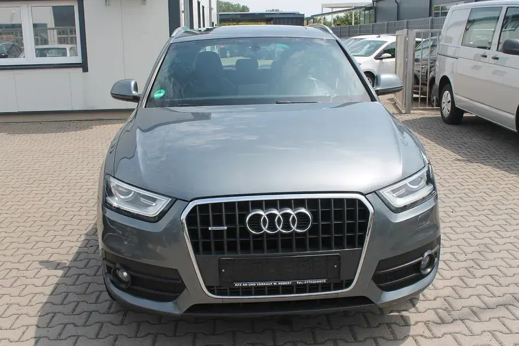 Gebraucht Audi Q3 170 PS (125 kW) 2013 Grau SUV