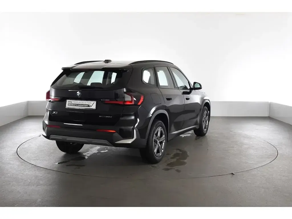 Gebraucht BMW X1 Performance 163 PS (119 kW) 2025 Schwarz SUV