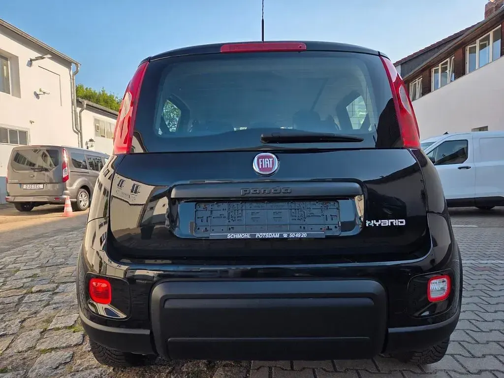 Gebraucht Fiat Panda 69 PS (50 kW) 2022 Schwarz Kleinwagen