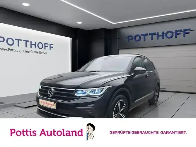Gebraucht VW Tiguan Life 200 PS (147 kW) 2022 SUV