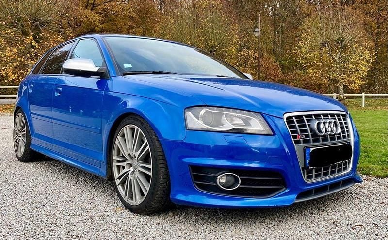 Blau Gebraucht 2010 Audi S3 Sport Limousine | 13.500 € (Guter Preis) - Bild 1/4