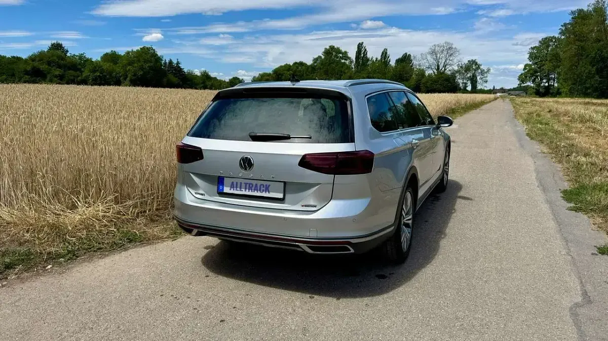 Gebraucht VW Passat Alltrack 190 PS (139 kW) 2020 Grau Kombi