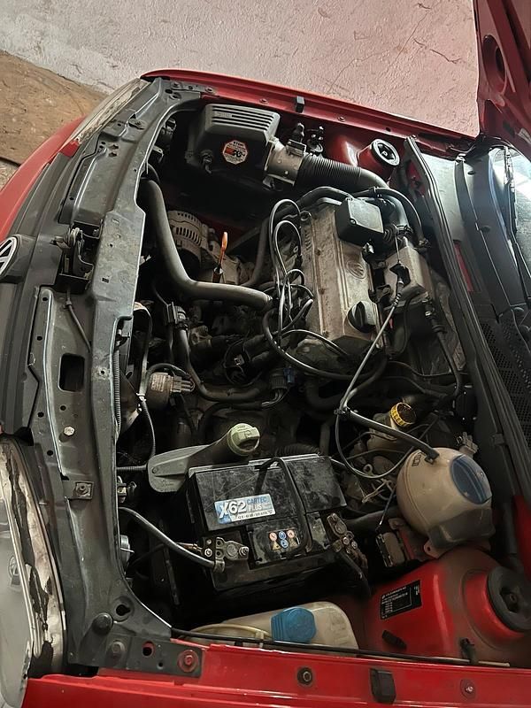 Gebraucht VW Golf Cabriolet 115 PS (84 kW) 1998 Rot Cabrio