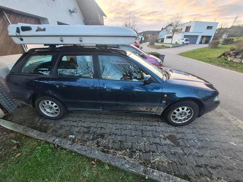 Gebraucht Audi A4 90 PS (66 kW) 1997 Blau Kombi
