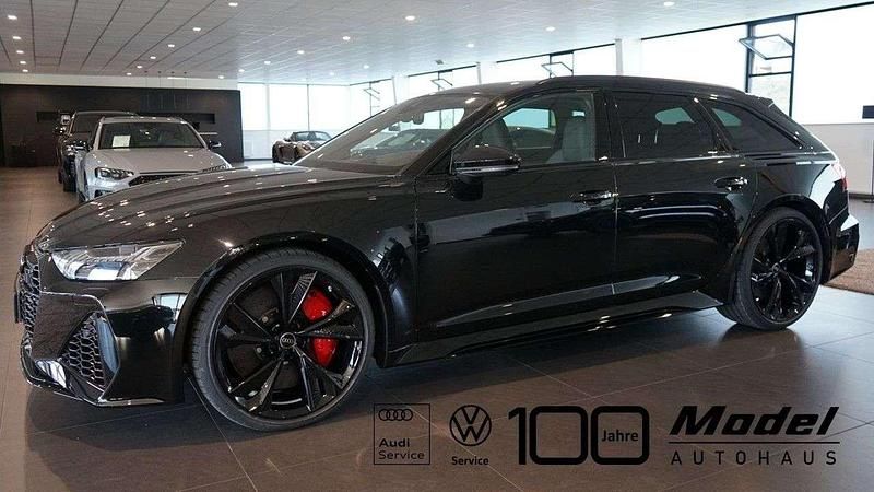 Mythosschwarz metallic (metallic) Gebraucht 2024 Audi RS6 Advanced Plus Kombi | 129.900 € (Teuer) - Bild 1/4