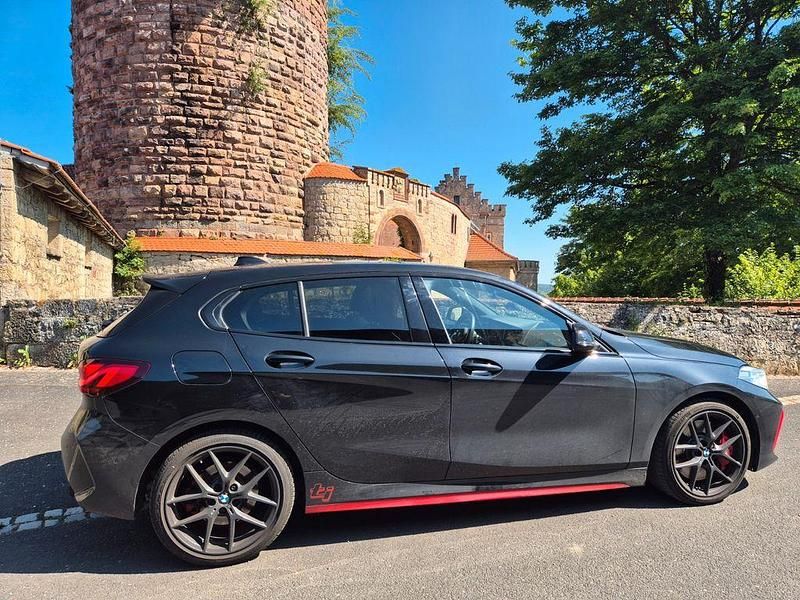 Gebraucht BMW 128 Performance 265 PS (194 kW) 2024 Schwarz Kleinwagen