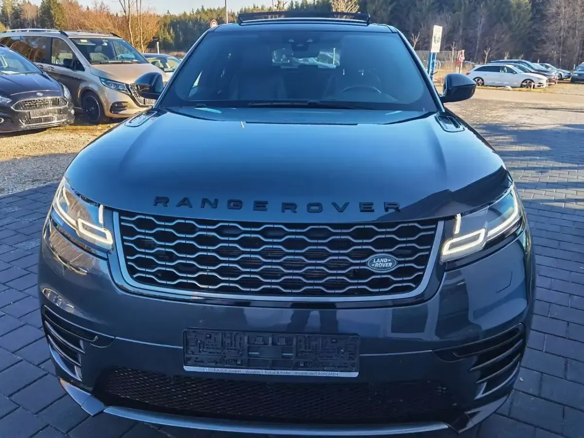 Gebraucht Land Rover Range Rover Velar First Edition 381 PS (280 kW) 2017 Grau SUV