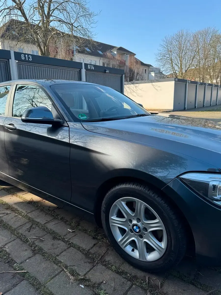 Gebraucht BMW 118 170 PS (125 kW) 2013 Grau Kleinwagen