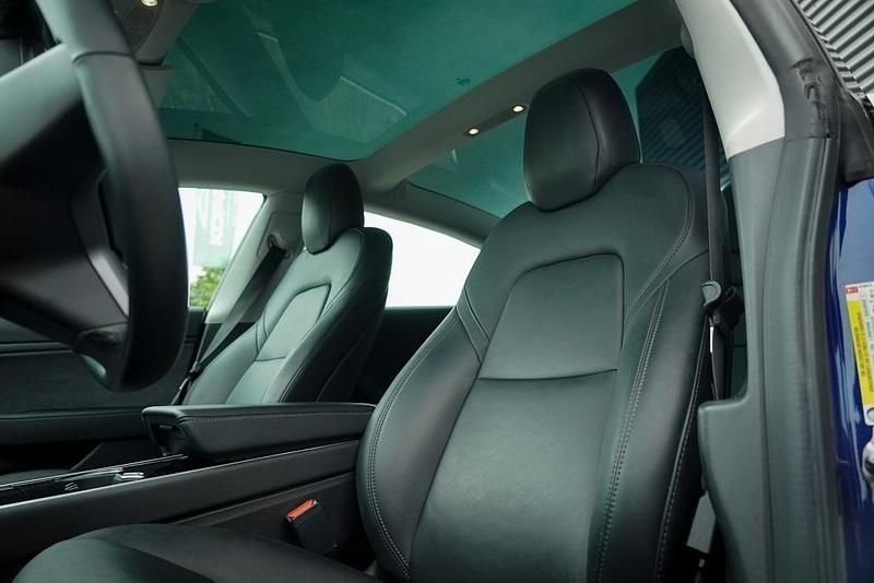 Gebraucht Tesla Model 3 Standard Range 175 kW (238 PS) 2019 Blau Limousine