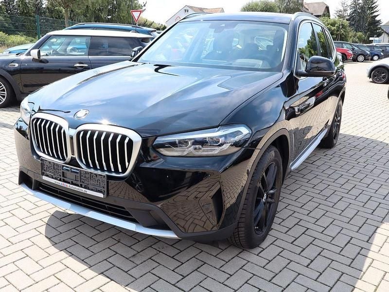 Schwarz Gebraucht 2024 BMW X3 Sport Line SUV | 47.900 € (Fairer Preis) - Bild 1/4