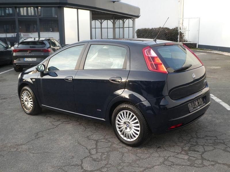 Gebraucht Fiat Grande Punto Dynamic 65 PS (47 kW) 2007 Blau Kleinwagen