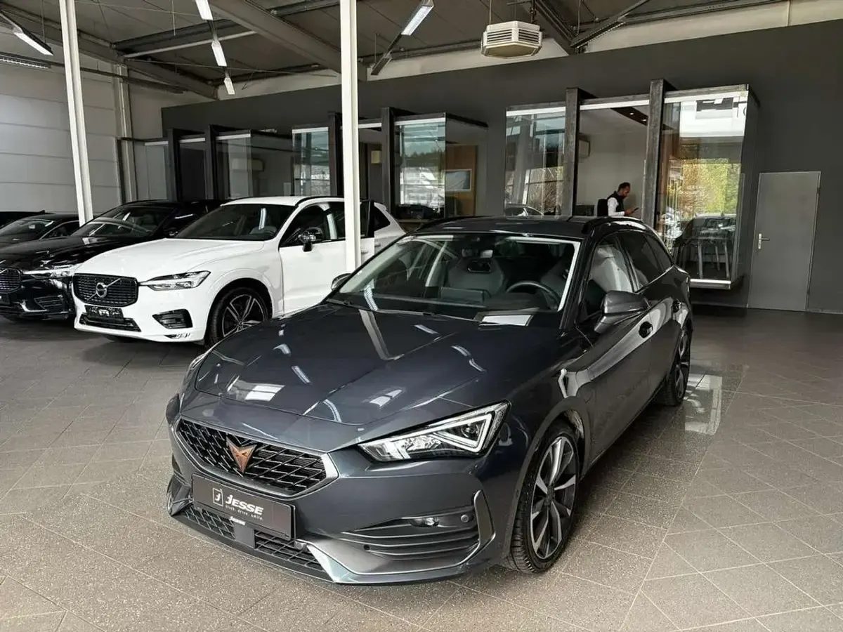 Usata Cupra Leon 204 CV (150 kW) 2024 Grigio Station wagon