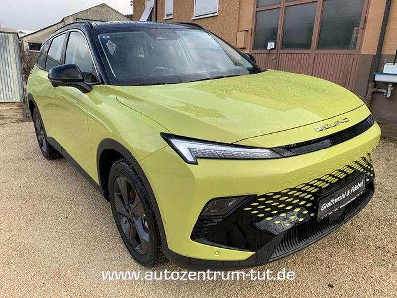 Shininggreen Neu 2025 Baic X55 SUV | 28.990 € - Bild 1/4