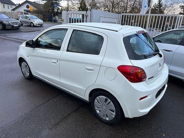 Second-hand Mitsubishi Space Star Edition 71 CP (52 kW) 2019 Alb Berlinǎ