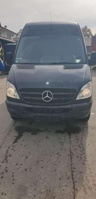 Schwarz Gebraucht 2013 Mercedes Sprinter Van | 12.900 € (Superpreis) - Bild 1/4