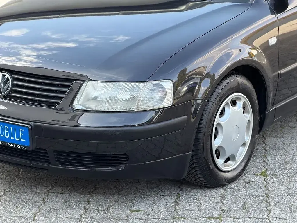 Gebraucht VW Passat Edition 101 PS (74 kW) 2000 Schwarz Limousine
