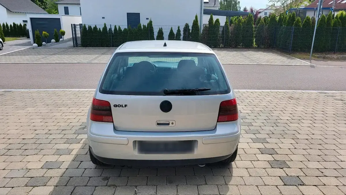 Gebraucht VW Golf III 101 PS (74 kW) 1998 Silber Limousine