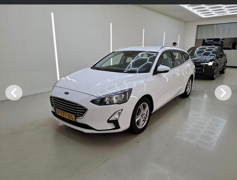 Gebraucht Ford Focus Trend 120 PS (88 kW) 2022 Weiß Kombi