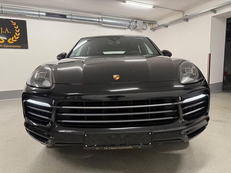 Gebraucht Porsche Cayenne 340 PS (250 kW) 2019 Tiefschwarz SUV