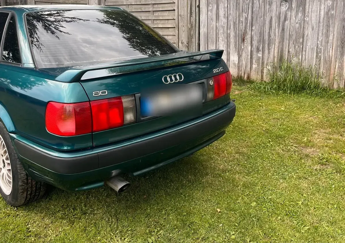 Gebraucht Audi 80 116 PS (85 kW) 1993 Grün Limousine