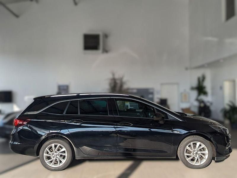 Gebraucht Opel Astra Elegance 122 PS (89 kW) 2022 Schwarz Kombi