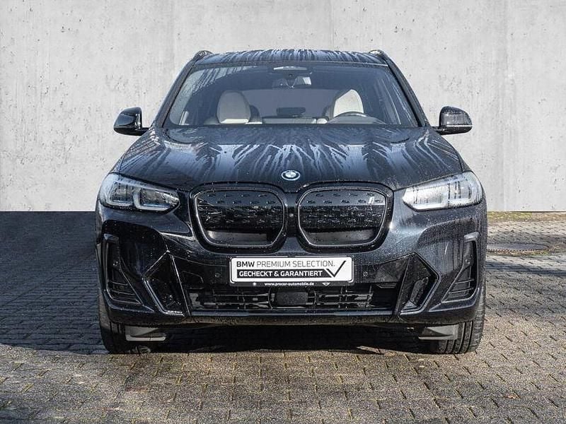 Gebraucht BMW iX3 Impressive 210 kW (286 PS) 2023 Schwarz SUV