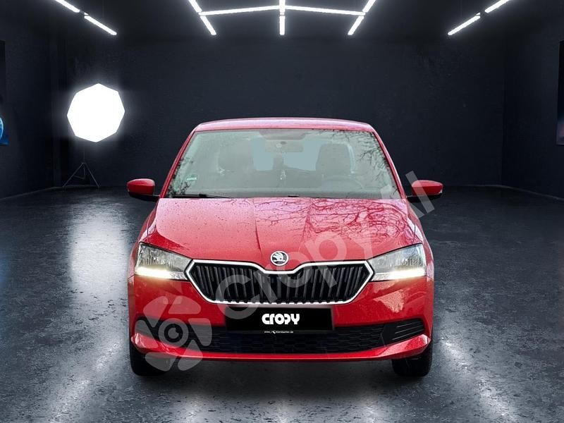 Rot Gebraucht 2019 Skoda Fabia Cool Plus Limousine | 8.000 € (Guter Preis) - Bild 1/4