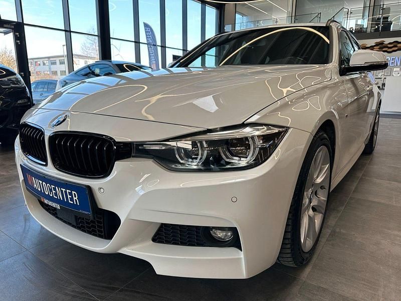 Gebraucht BMW 330 M Sport 252 PS (185 kW) 2019 Weiß Kombi