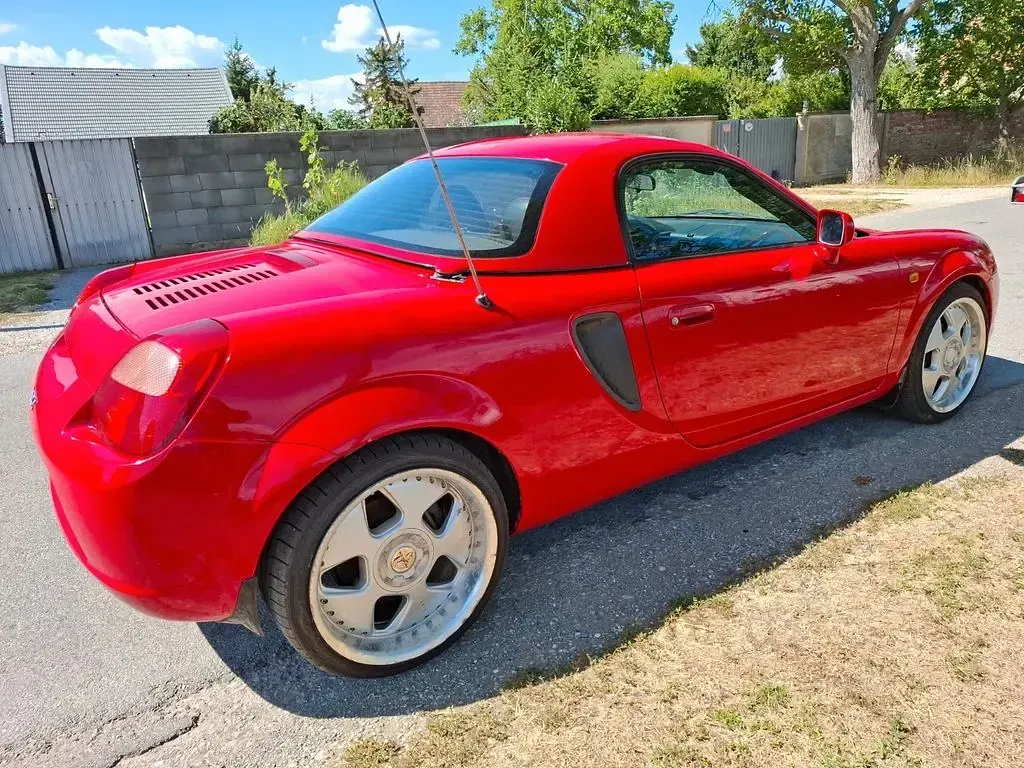 Gebraucht Toyota MR2 140 PS (102 kW) 2000 Rot Cabrio