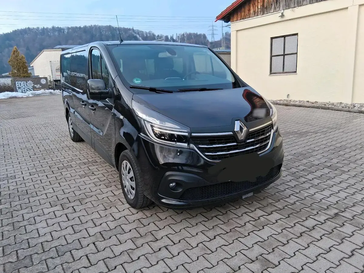 Brugt Renault Trafic Life 145 HK (106 kW) 2019 Sort MPV
