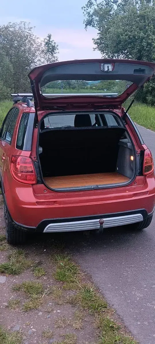 Gebraucht Suzuki SX4 Comfort 120 PS (88 kW) 2007 Orange Limousine