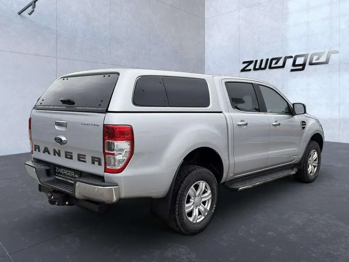 Gebraucht Ford Ranger Limited 212 PS (155 kW) 2022 Silber Pickup