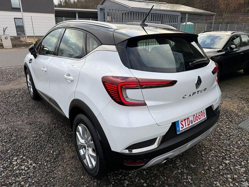 Gebraucht Renault Captur Intens 140 PS (102 kW) 2021 Weiß SUV