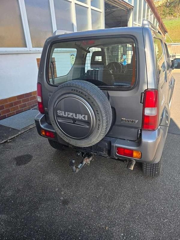 Gebraucht Suzuki Jimny Snow 86 PS (63 kW) 2006 Grau SUV