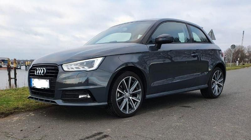 Gebraucht Audi A1 S-Line 116 PS (85 kW) 2017 Grau Kleinwagen