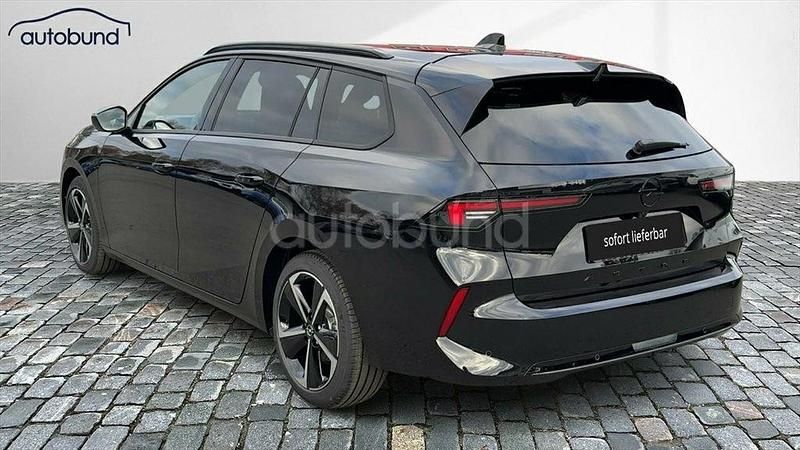 Neu Opel Astra 131 PS (96 kW) 2025 Schwarz Kombi