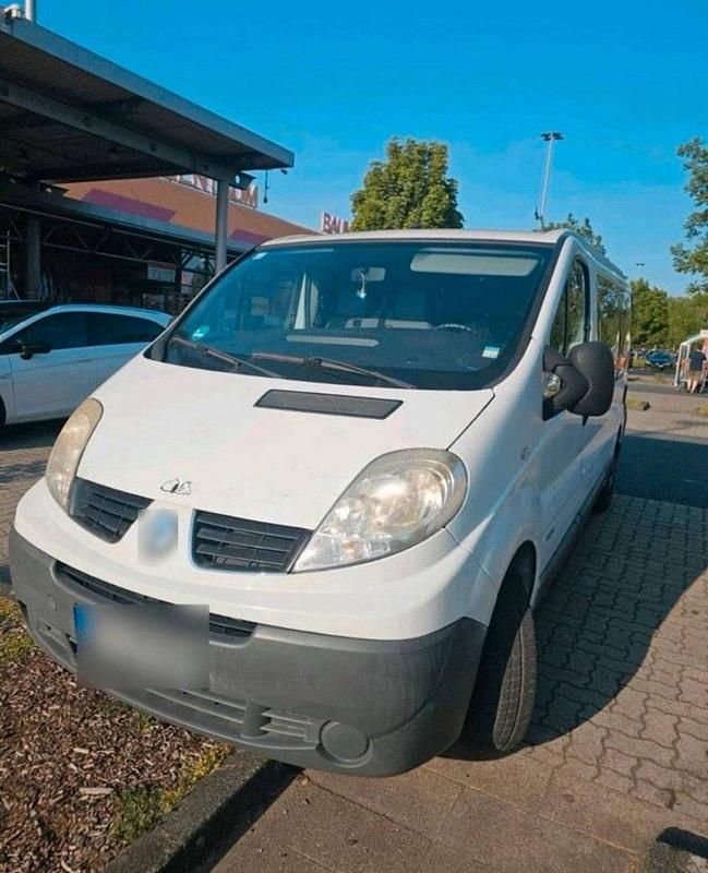 Gebraucht Renault Trafic 116 PS (85 kW) 2008 Weiß Van / Kleinbus