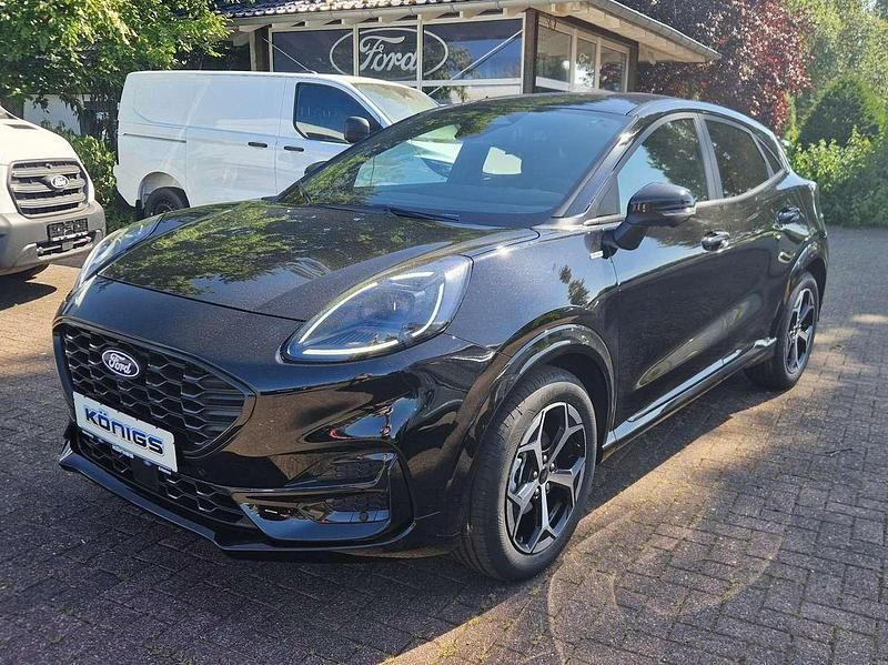 Obsidianschwarz metallic Neu 2025 Ford Puma ST-Line SUV | 30.290 € (Etwas zu teuer) - Bild 1/4