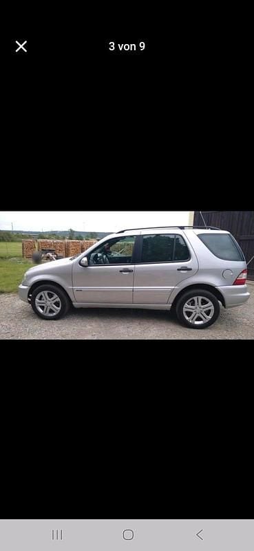 Gebraucht Mercedes ML270 163 PS (119 kW) 2004 Silber SUV