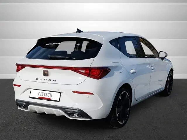 Gebraucht Cupra Leon 150 PS (110 kW) 2023 Weiß Limousine