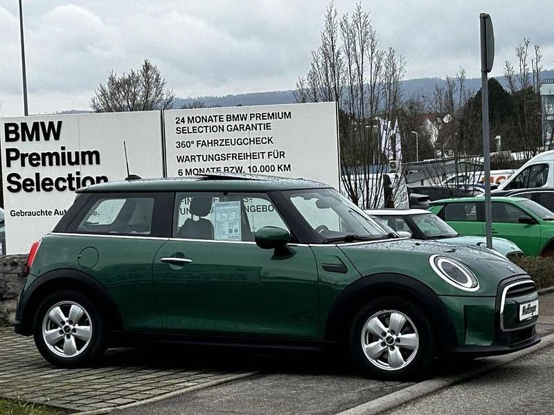 Second-hand Mini ONE 75 CP (55 kW) 2021 Verde Hatchback