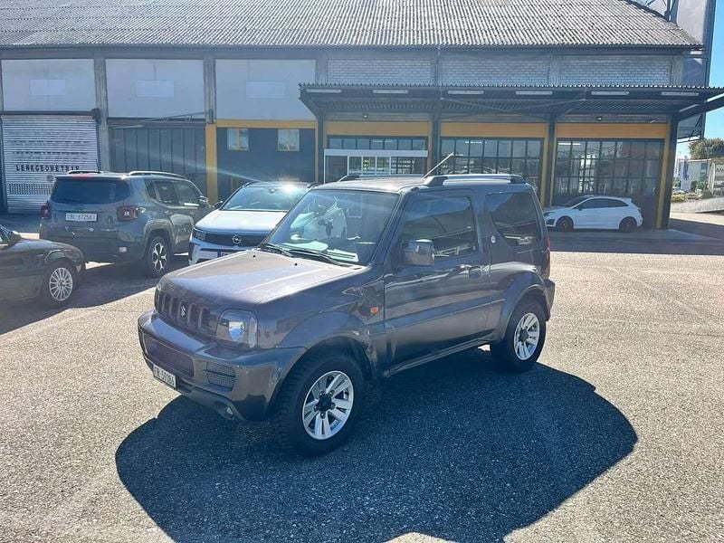 Blau Gebraucht 2011 Suzuki Jimny GL SUV | 11.500 € (Fairer Preis) - Bild 1/4