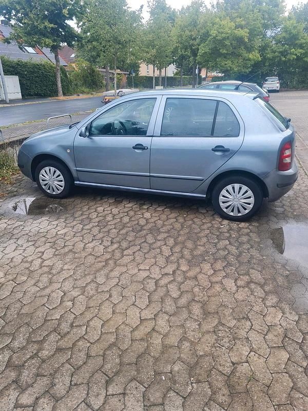 Gebraucht Skoda Fabia 68 PS (50 kW) 2004 Blau Kleinwagen