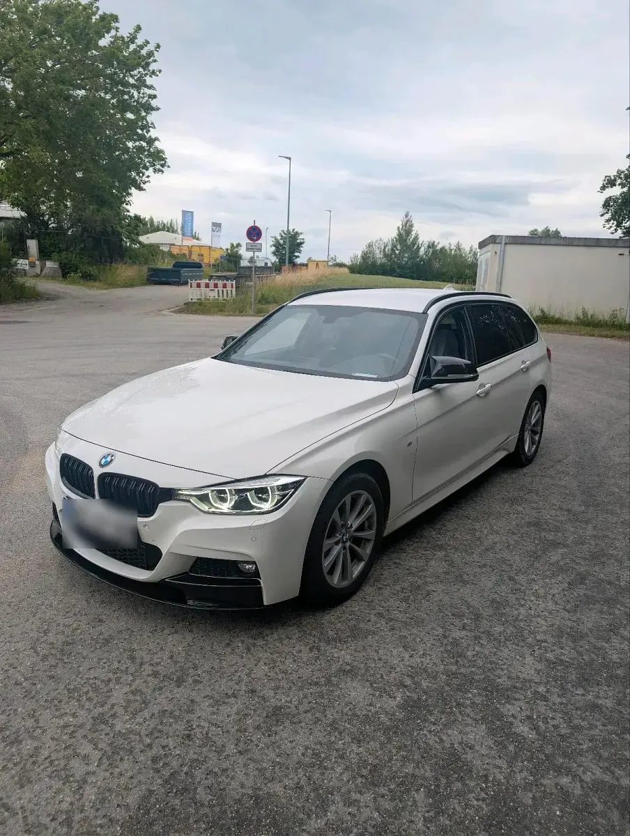 Gebraucht BMW 320 M Sport 190 PS (139 kW) 2015 Weiß Kombi