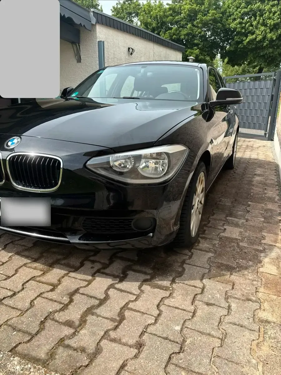 Gebraucht BMW 114 102 PS (75 kW) 2012 Schwarz Kleinwagen