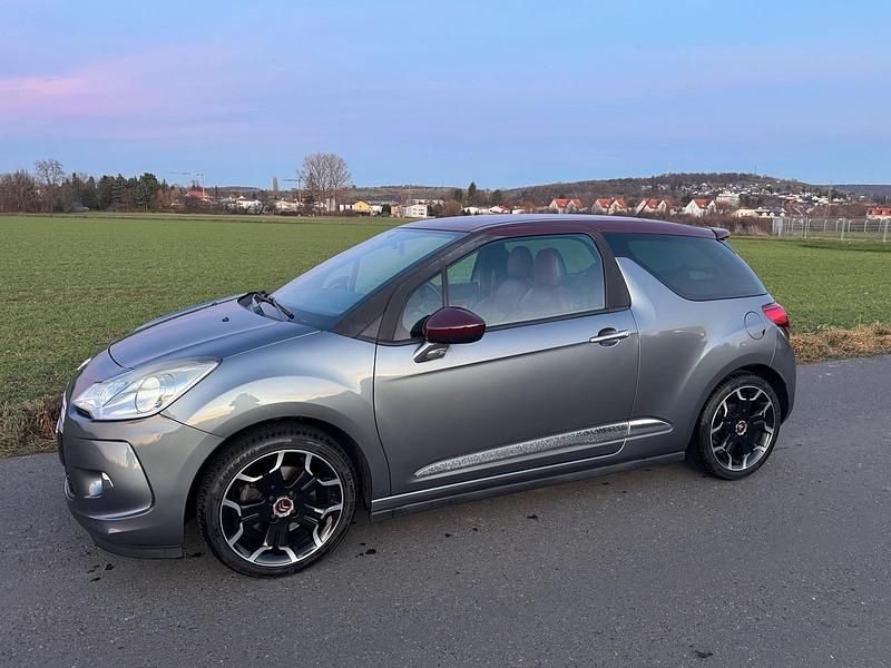 Gebraucht Citroën DS3 Sport Chic 156 PS (114 kW) 2010 Grau Limousine