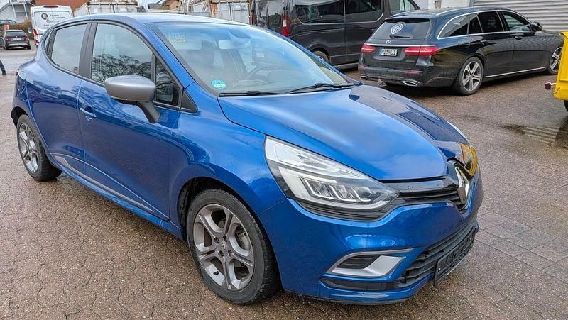 Gebraucht Renault Clio IV Bose Edition 90 PS (66 kW) 2017 Blau Limousine
