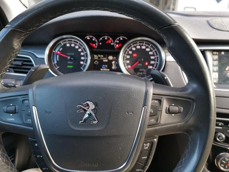 Gebraucht Peugeot 508 RXH 163 PS (119 kW) 2015 Braun metallic Kombi