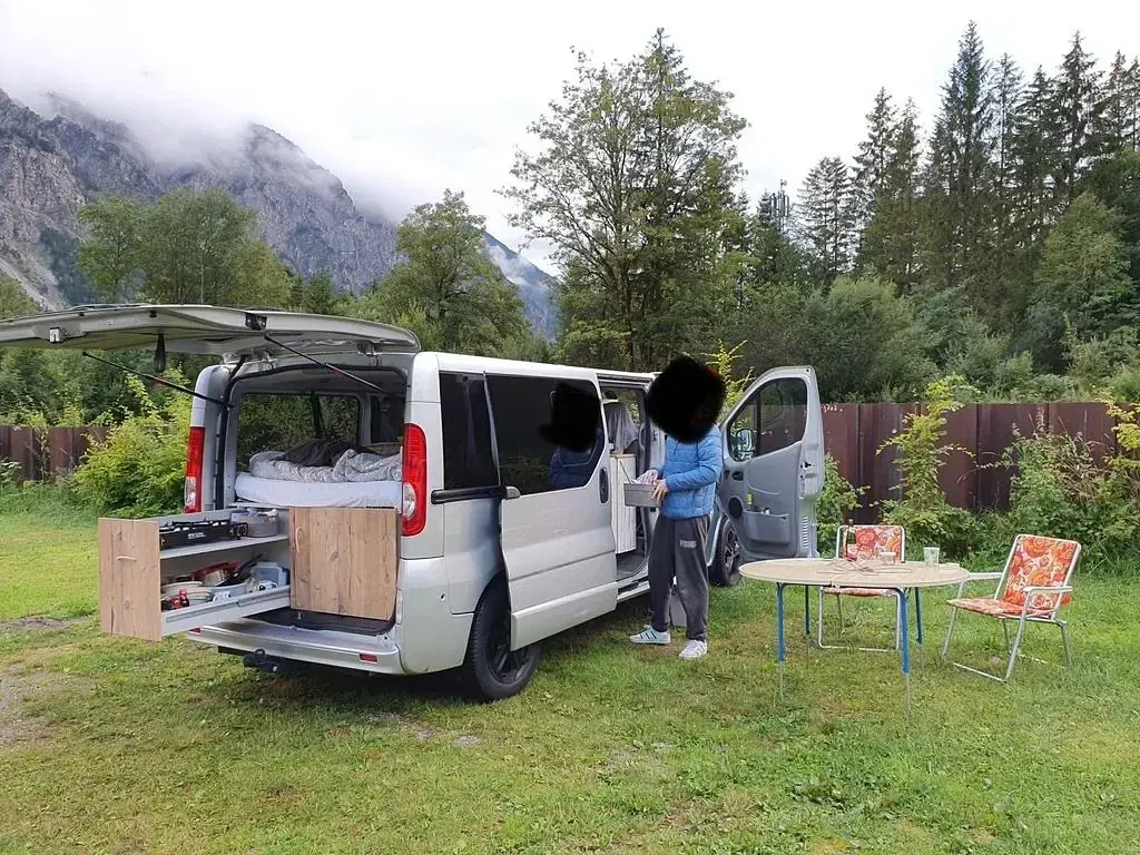Gebraucht Opel Vivaro 114 PS (83 kW) 2013 Silber Van / Kleinbus
