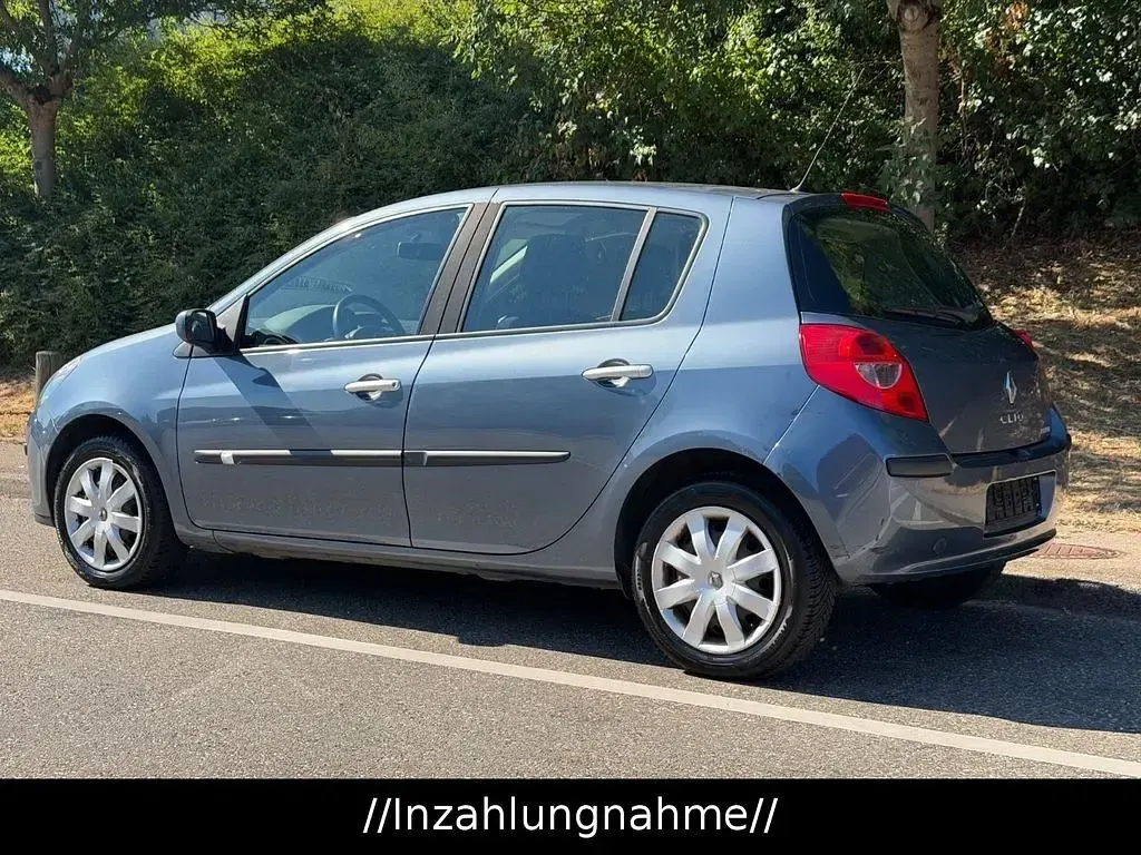 Gebraucht Renault Clio III Dynamique 88 PS (64 kW) 2006 Blau Limousine